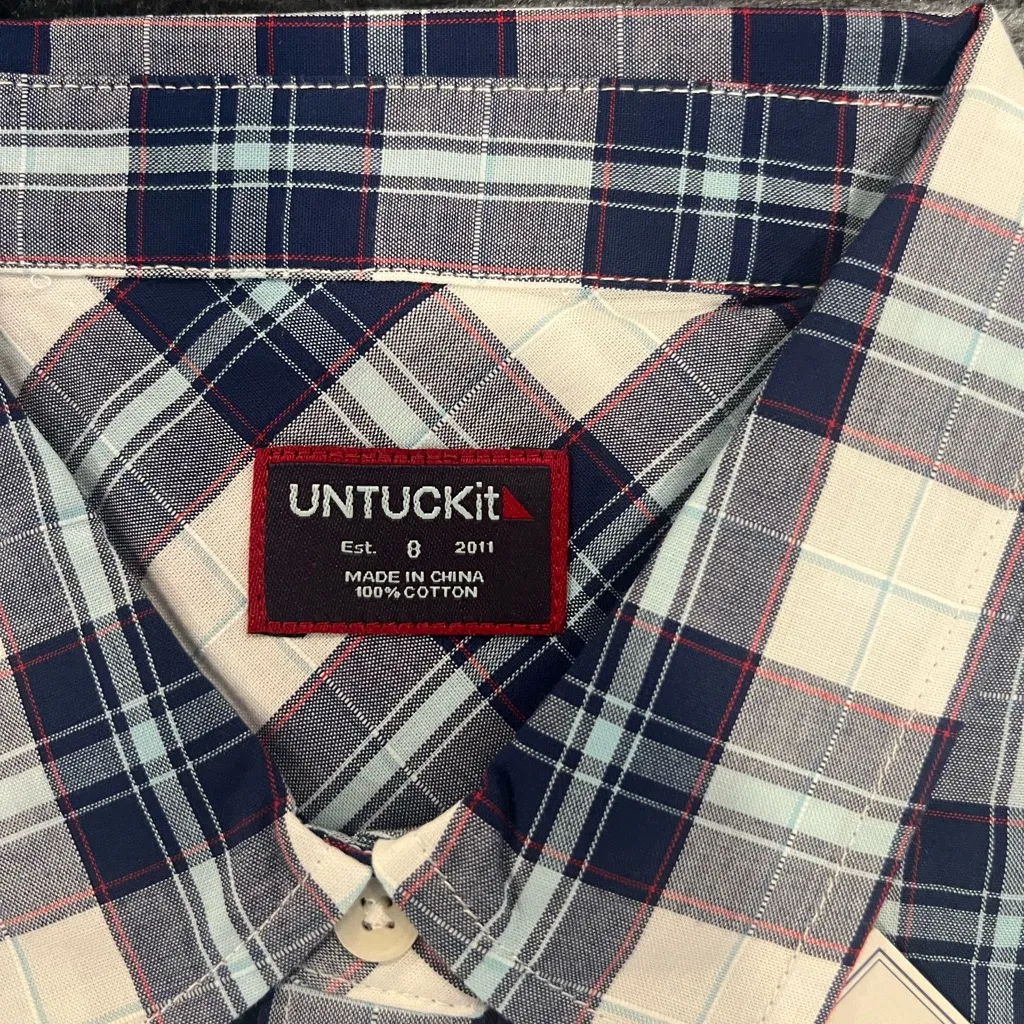 UNTUCKit Blue Plaid Shirt long sleeve Size 8 - Image 2
