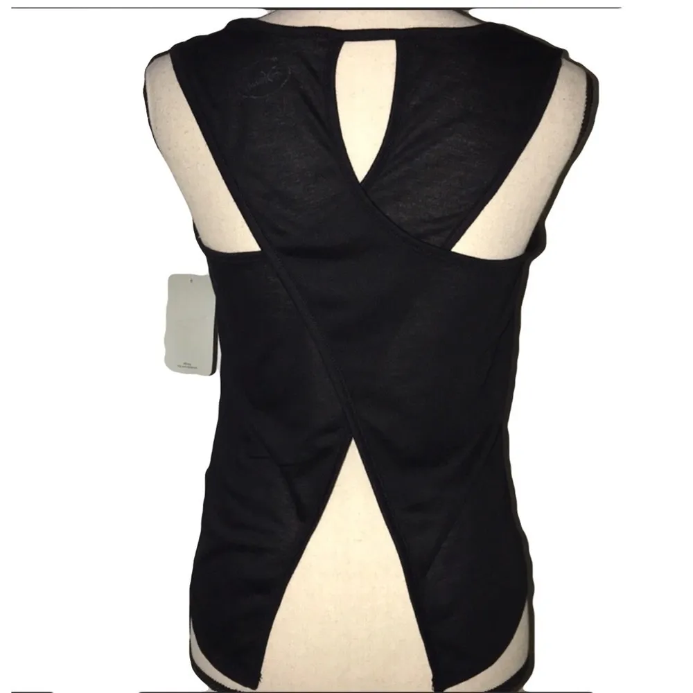 Disney junior size small 3/5 cross back tank black and gold Mickey letters NWT - Image 3