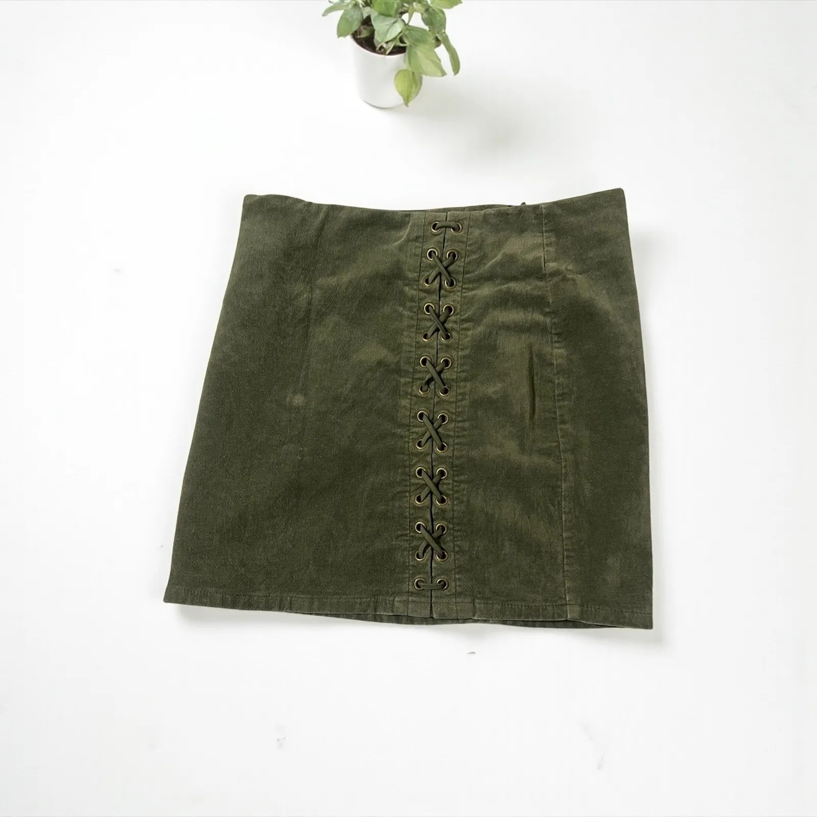 Forever 21 Olive Green Corduroy Mini‎ Skirt Lace Up Detail Casual Size M - Image 2