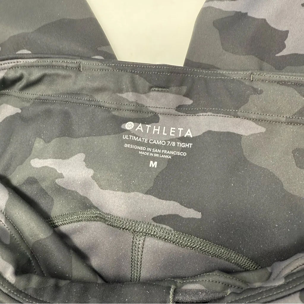 Athleta Ultimate 7/8 Tight Legging in Grey and Black Camo Medium - Image 8