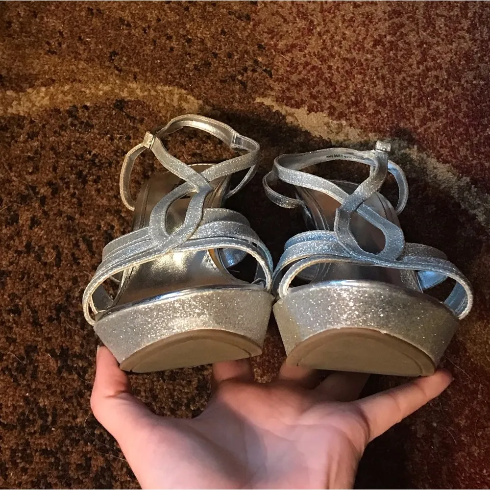 | Kenneth Cole Glittery Heels - Image 6