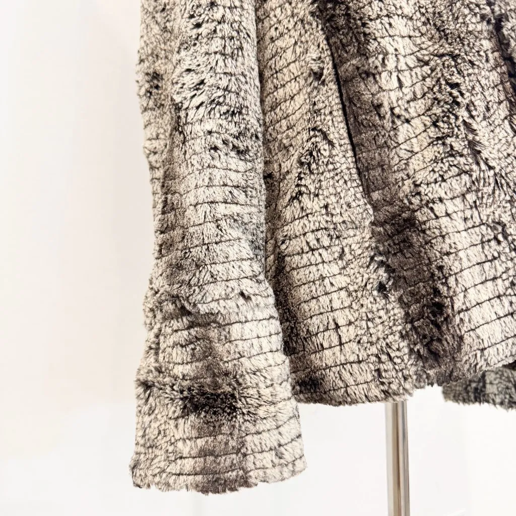 Alice + Olivia‎ Leana Womens Faux Fur Winter Jacket in Tan Brown Outerwear - Image 3