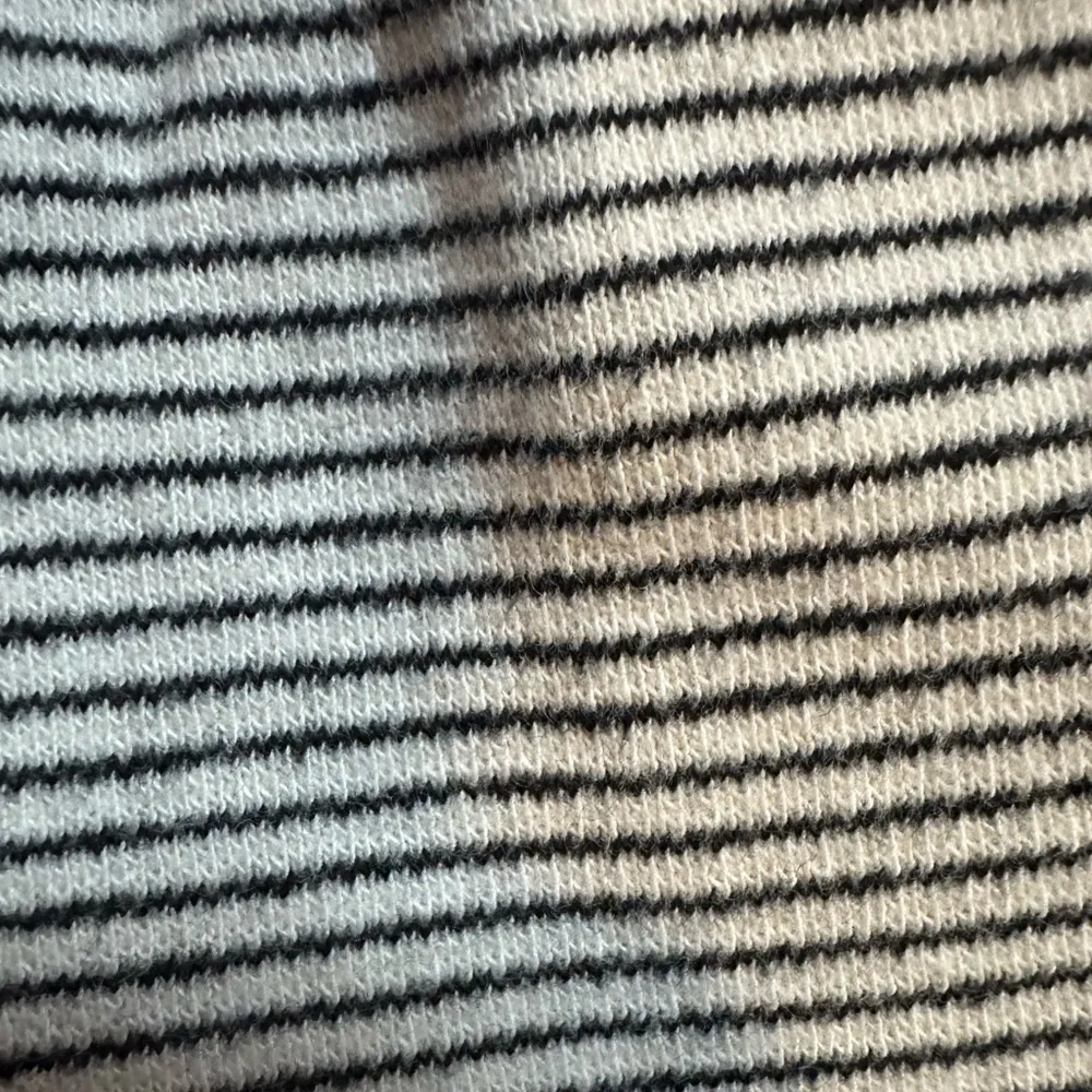 Abound Small  sweat shorts pajamas pockets - Image 2