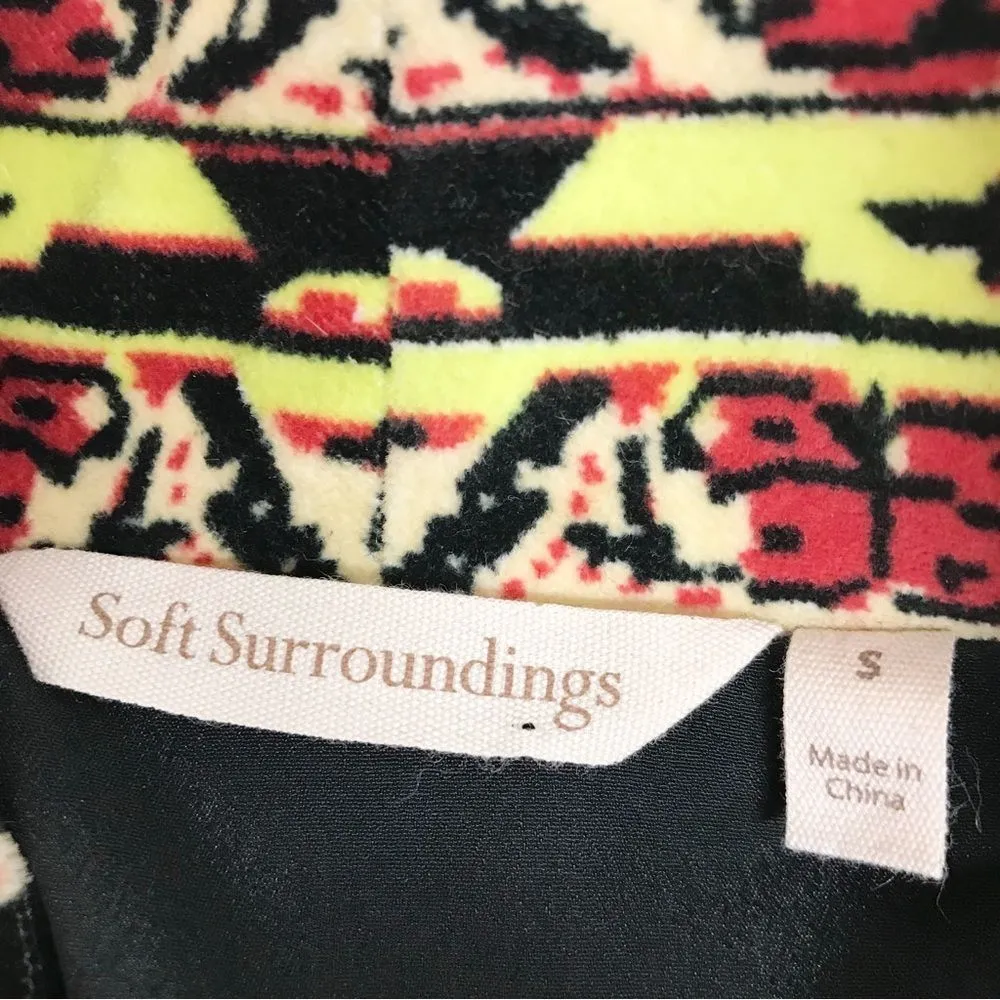 SOFT SURROUNDINGS Velvet Open Front Floral Print Kimono Jacket Red Black Small - Image 7