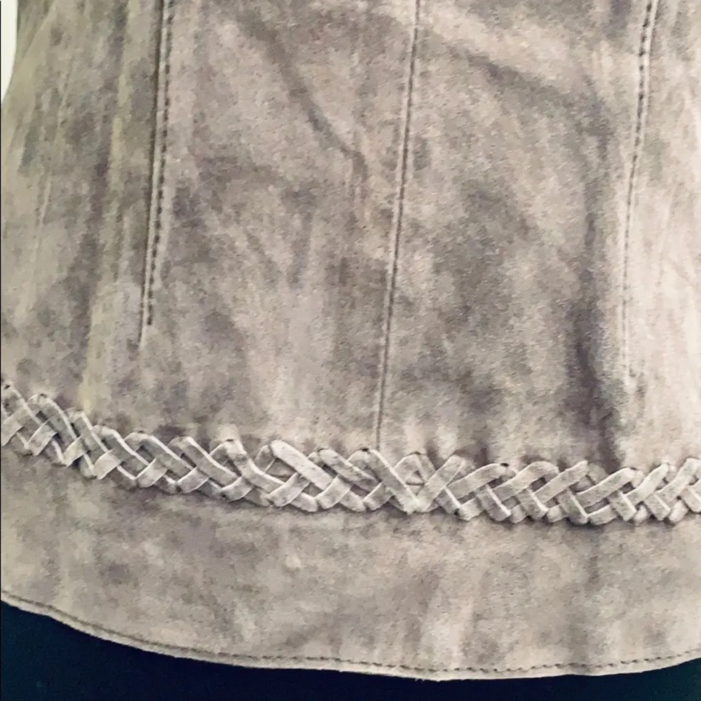 AK Anne Klein gray suede blazer. - Image 6