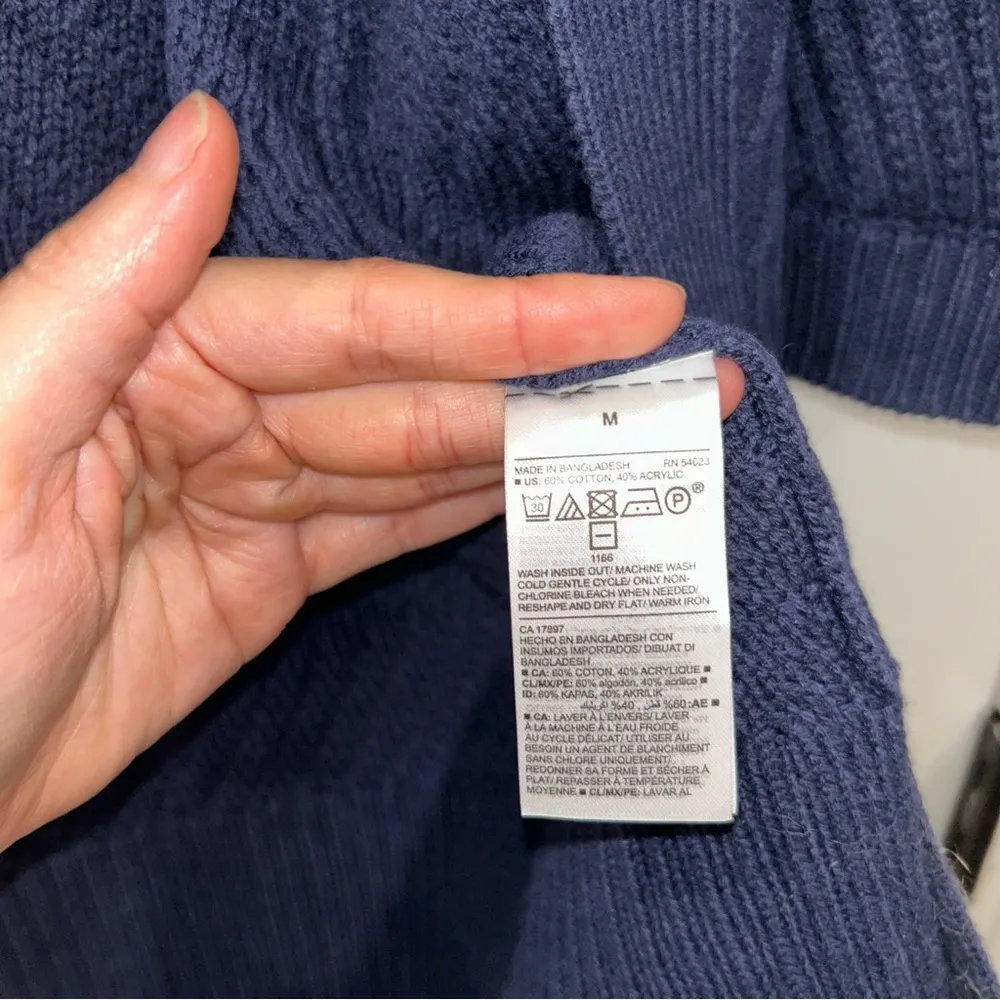 Old Navy  Cardigan Women’s Medium - Image 6