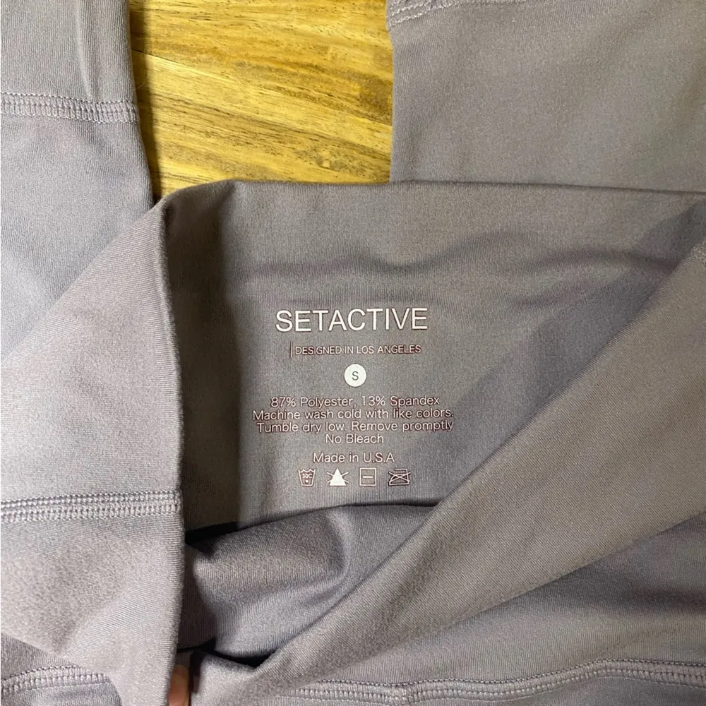 Set Active  Lychee Purple Luxform Leggings Size S - Image 5