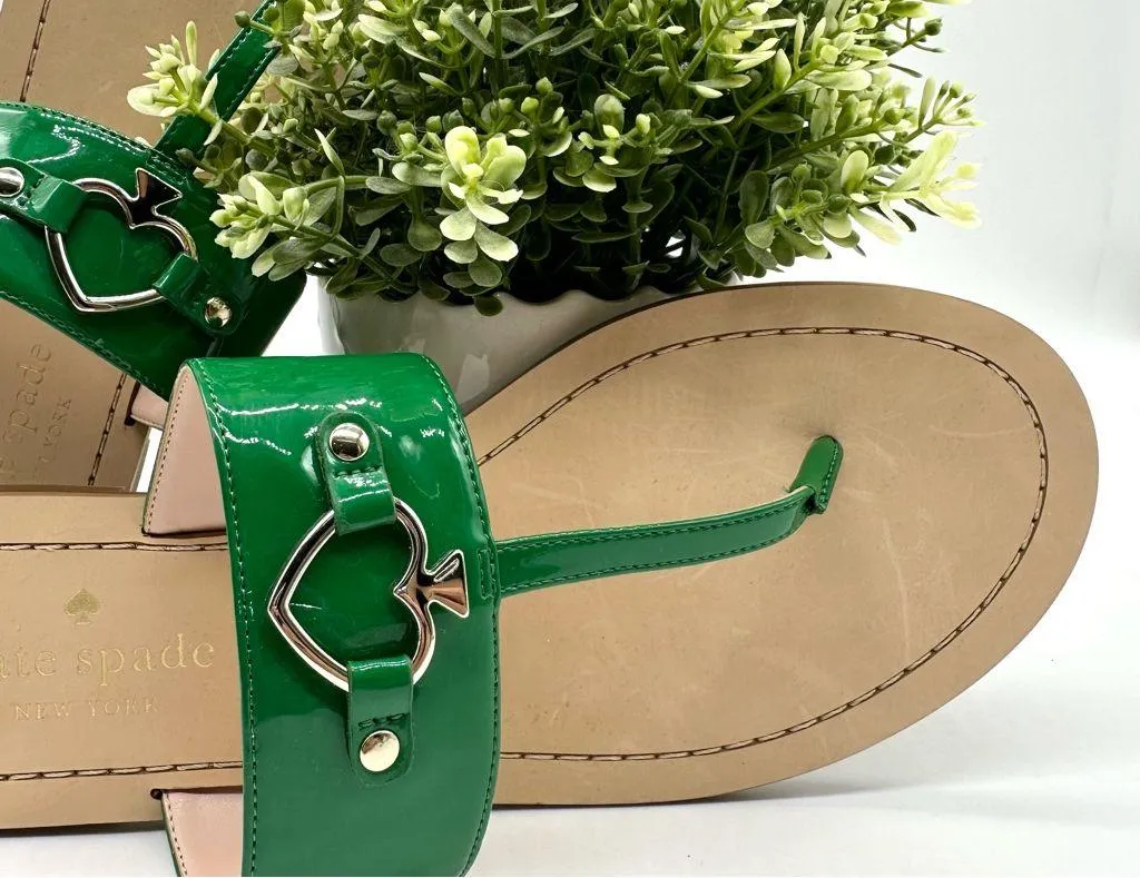Kate Spade Cassis Patent Green Heart Thong Sandals Size 9 - Image 3