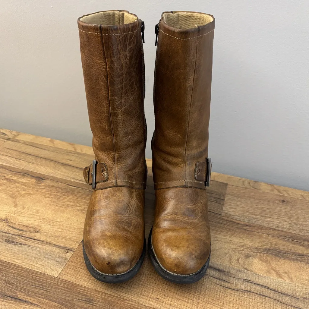 Caterpillar Cat Mid Calf Leather Distressed Buckle Accent Boots Brown Women’s - Image 4