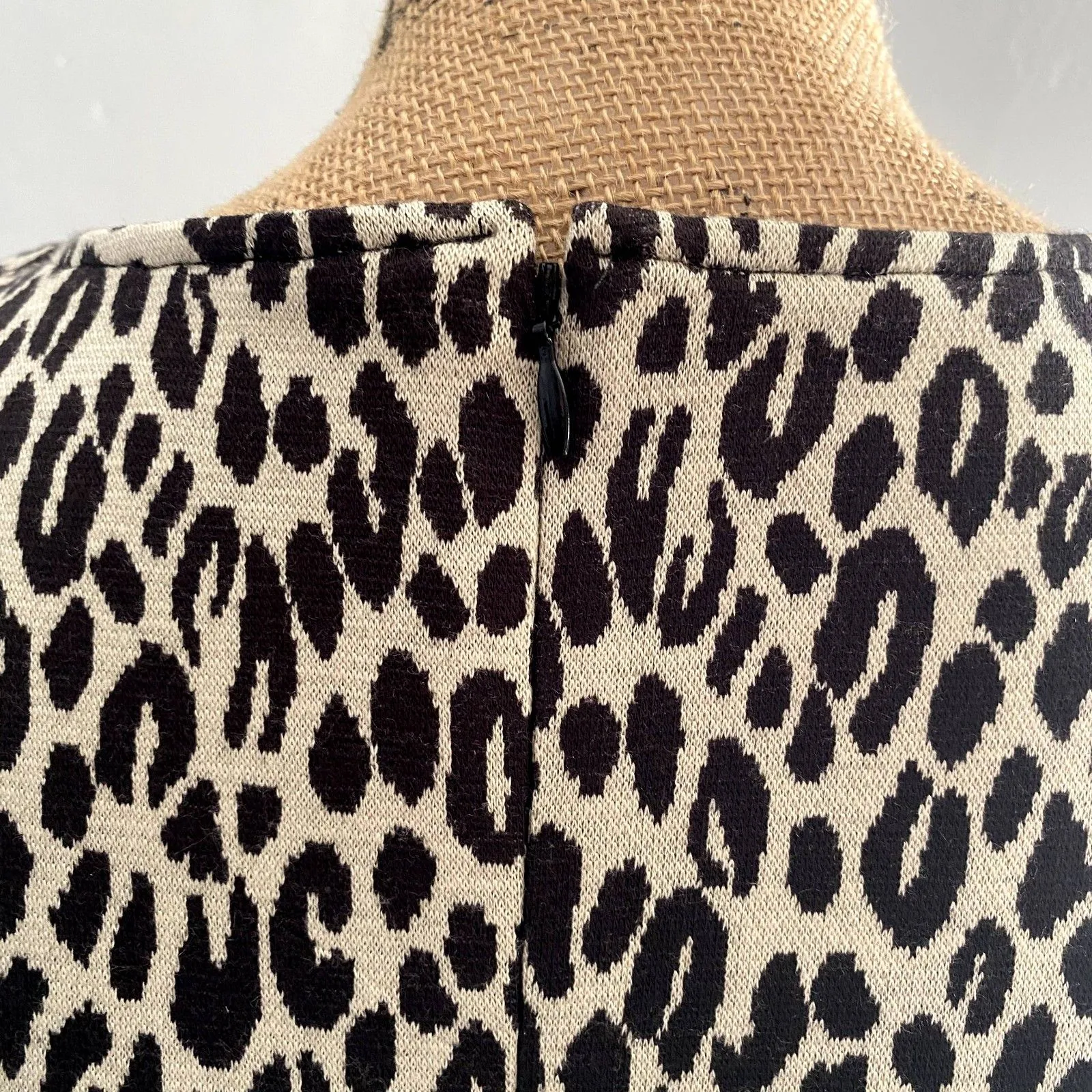 Vintage Spiegel Knit Sleeveless Sheath Dress‎ Tan Cheetah Leopard Print Size 12 - Image 5