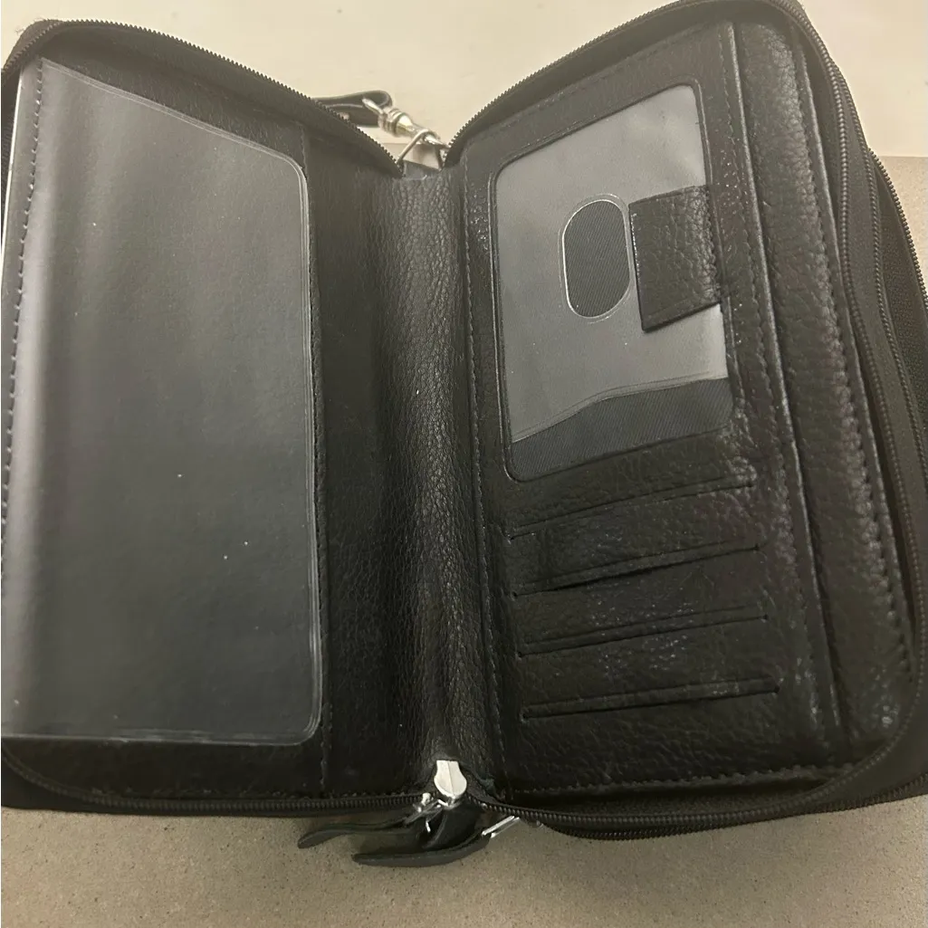 Bag Chic Black Crossbody Bag Very Nice Leather Clean - Image 7