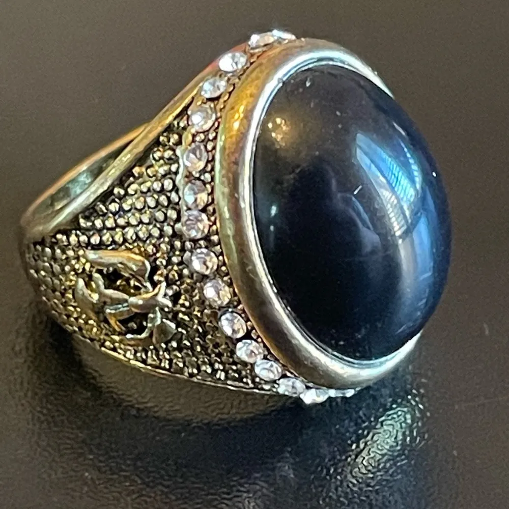 Black onyx CZ gold plated ring size 6 - Image 2