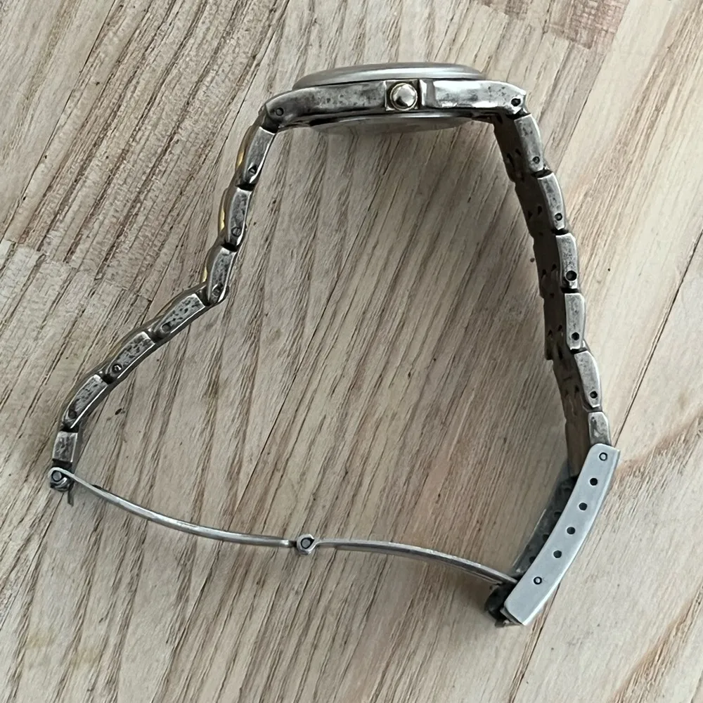 Sag Harbor Ladies Watch Two Tone Bracelet Stainless Dial Gold Tone Hands Markers - Image 6