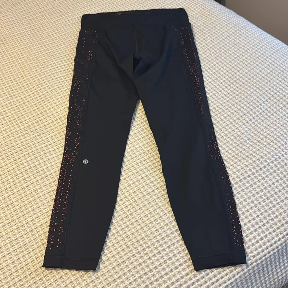 Lululemon leggings. Size 10. Gently used like new. - Image 2