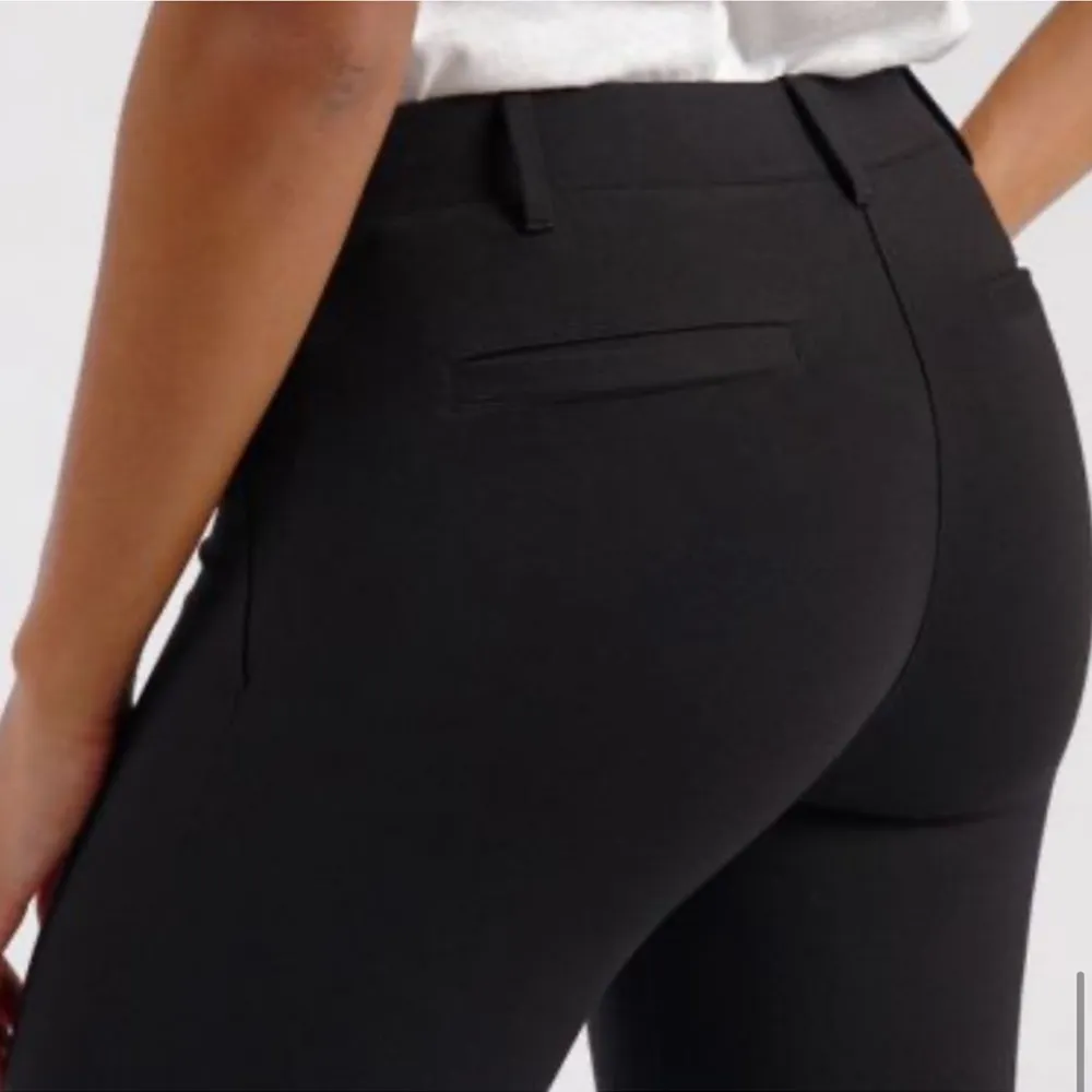 Betabrand Straight-Leg Two-Pocket Dress Pant Yoga Pants - M - Image 4