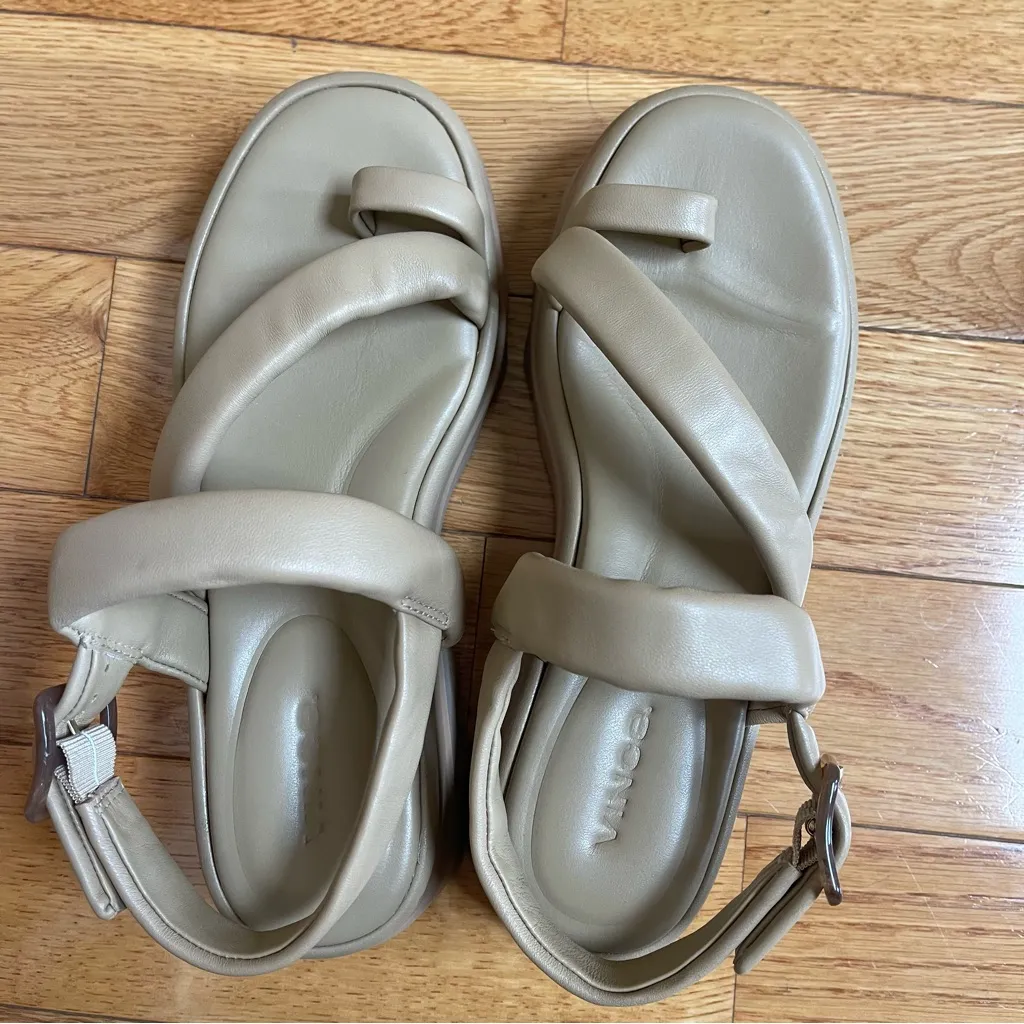 Vince Santa Cruz Leather Slingback Sandals Beige Quilted thong Dune toe Sz 8 - Image 6