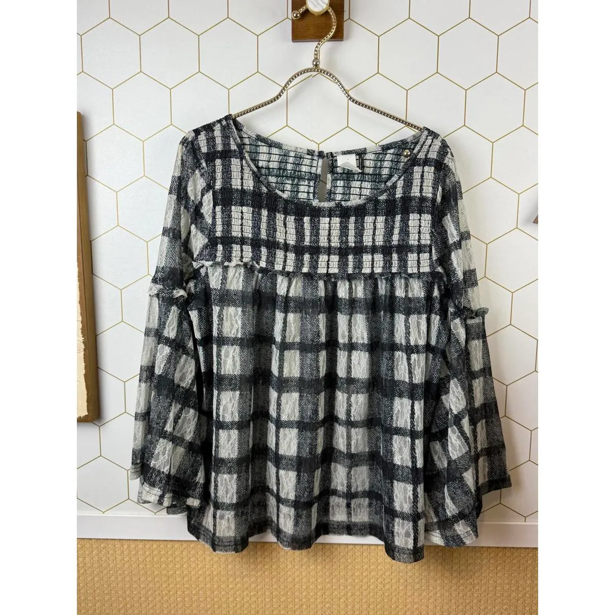 Akemi + Kin by Anthropologie Black Patrizia Sheer Lace Plaid Top - Size - Large - Image 8