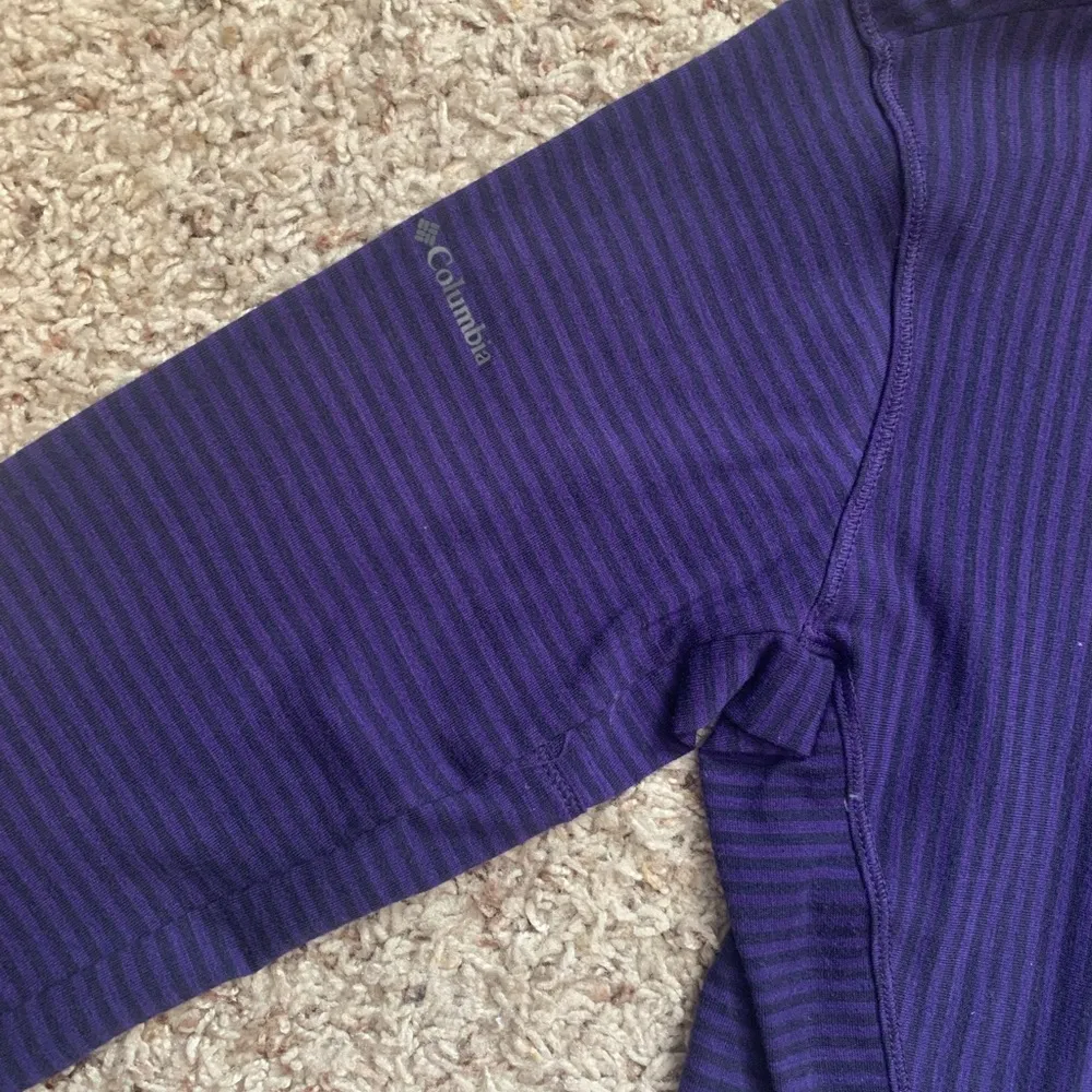 Columbia XS shirt - Image 3