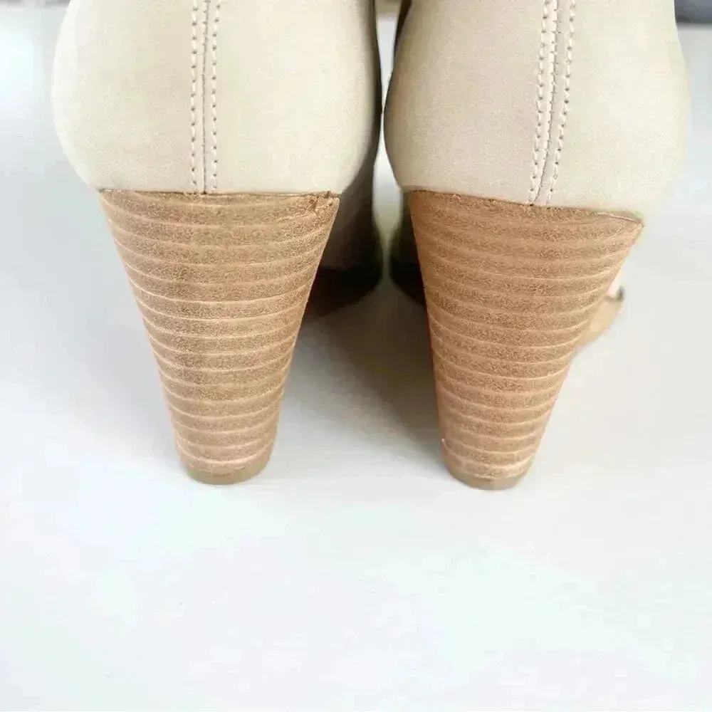 DV by Dolce Vita Vegan Leather Gerdy Ankle Wedge Bootie Size 7 NWOB - Image 9