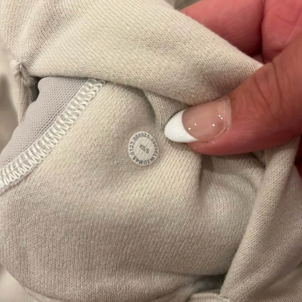 Lululemon scuba hoodie - Image 4