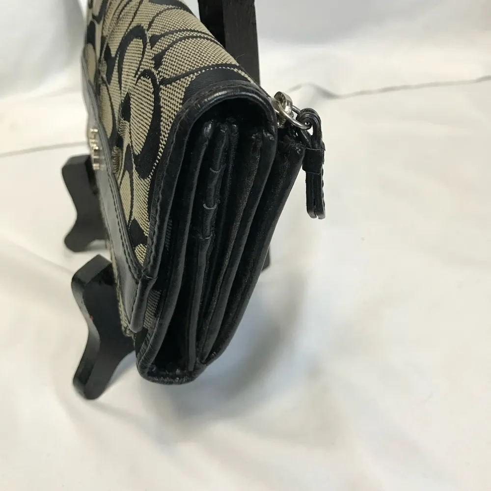 Coach Monogram Pleated Jacquard Gray & Black Canvas and Leather Long Wallet - Image 3