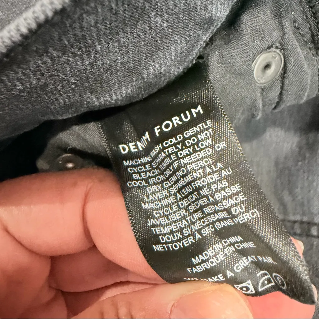 Aritzia Denim Forum The Arlo High Rise Straight Washed Black 28L Button Fly Size 28 - Image 7