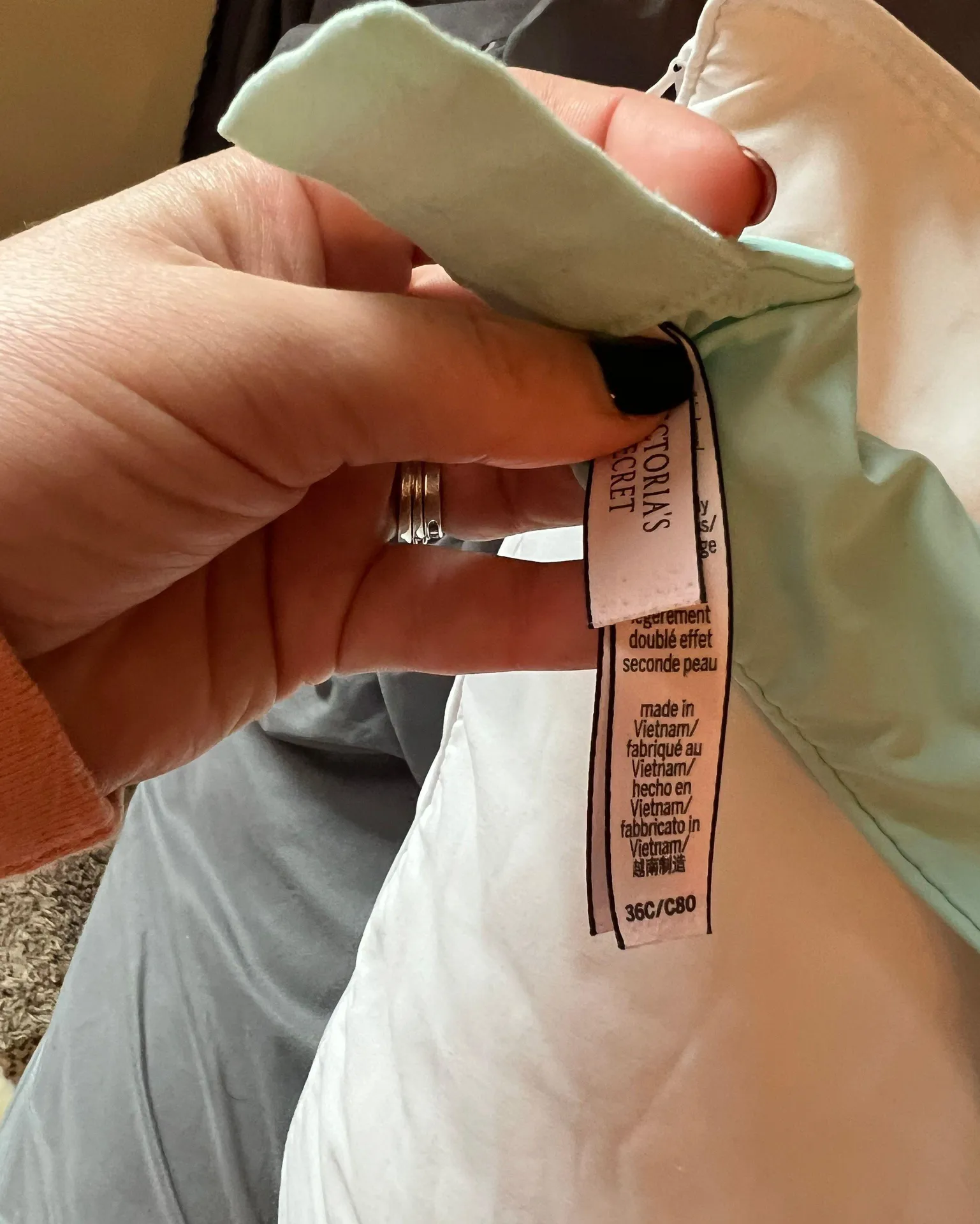 Victoria's Secret Bra - Image 3