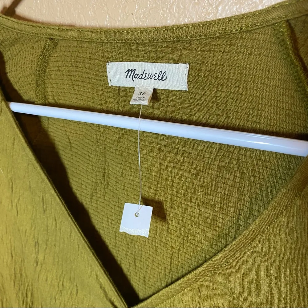 NWT Madewell Knit Lightspun Ruched-Front Crop Top in Spiced Olive size XS - Image 4