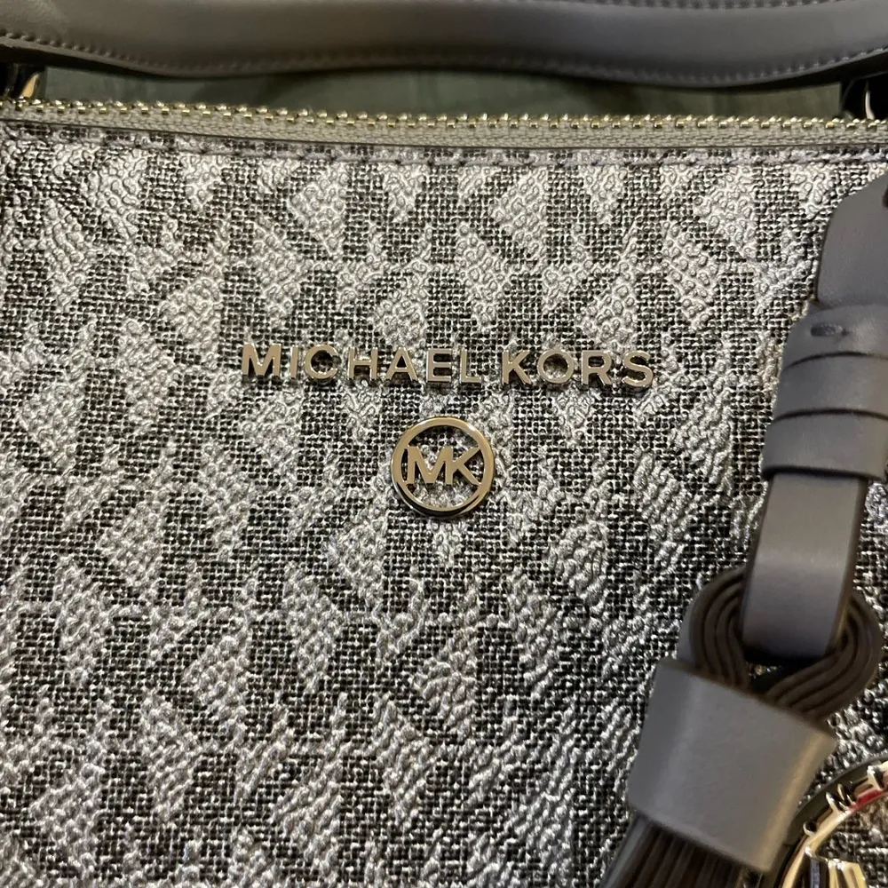 Michael Kors Sullivan handbag - Image 3