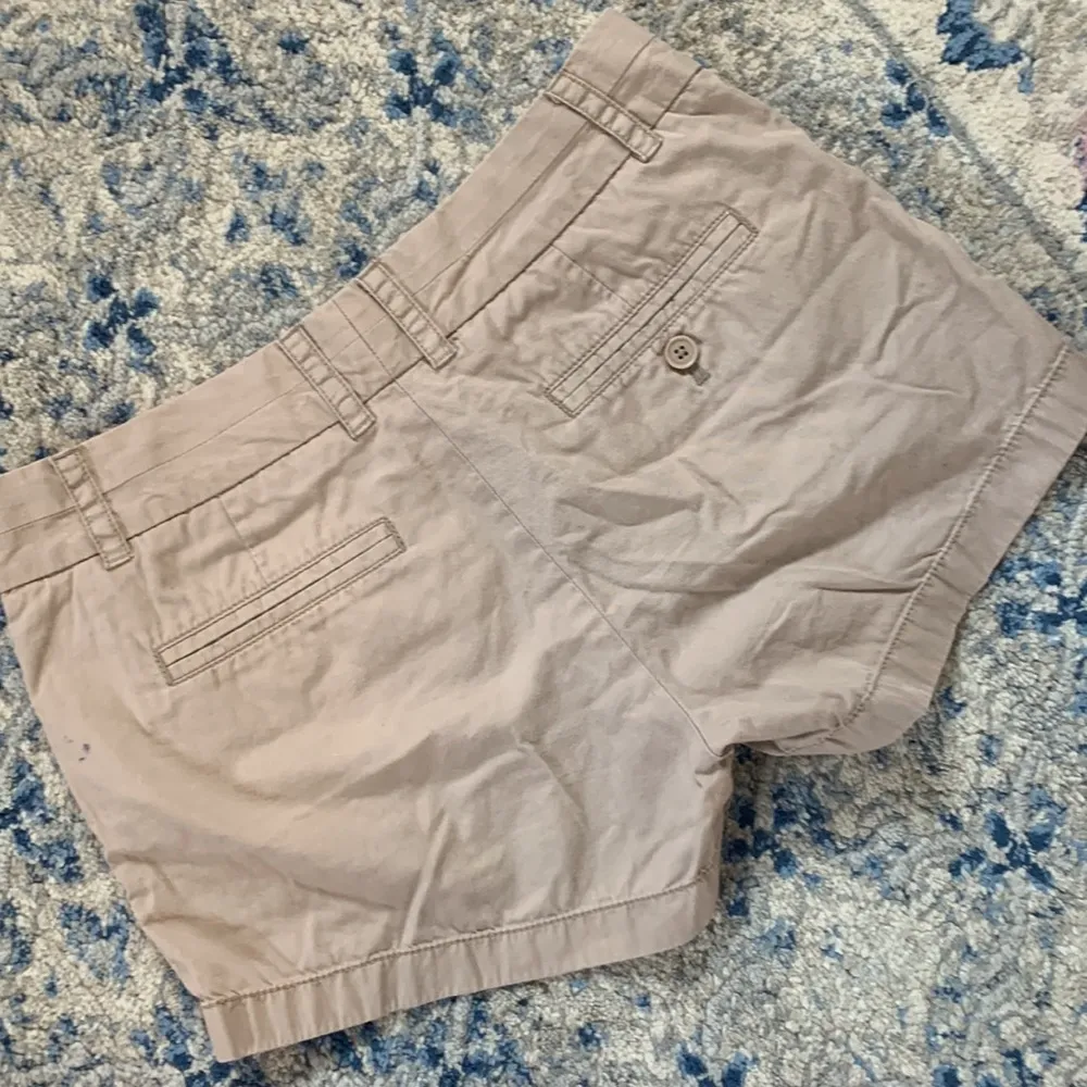J.Crew  Khaki Broken-In Chino Shorts - Image 5