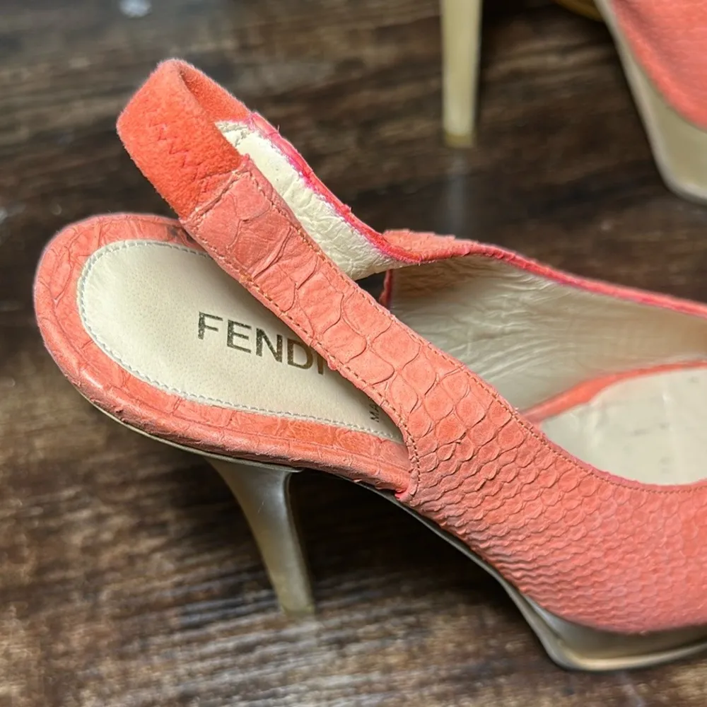 Fendi Coral Python Embossed Leather Fendista Bow Slingback Sandals size 39 - Image 4