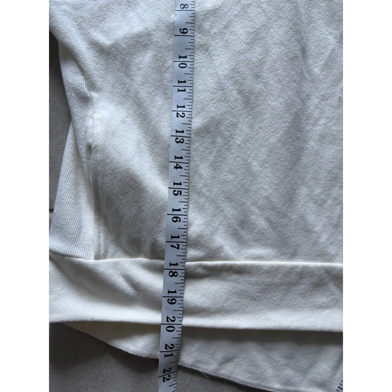 Sweaty Betty Harmonise Sweatshirt Womens Small‎ Cream Cowl Neck Gym Workout Yoga - Image 5