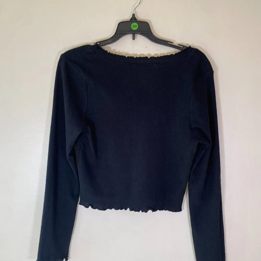 Wild Fable Cropped Long Sleeve With Lettuce Hem - Image 3