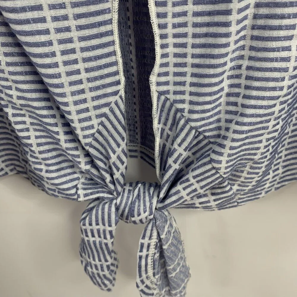 W5 Size 3X Blouse Top Blue White Short Cap Sleeve Scoop Neck Front Tie Women’s - Image 6