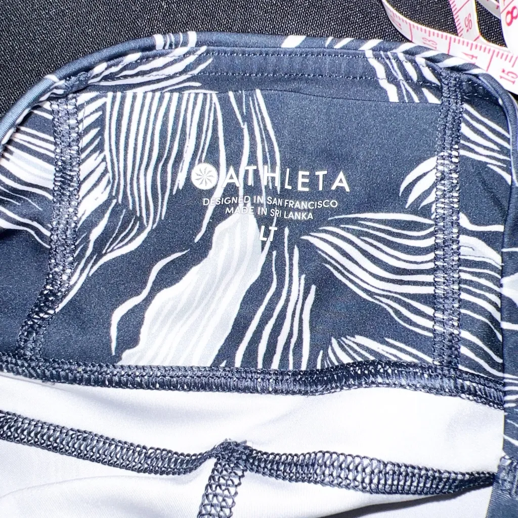 Althea floral navy blue and white sonic capri women’s high rise leggings - Image 10