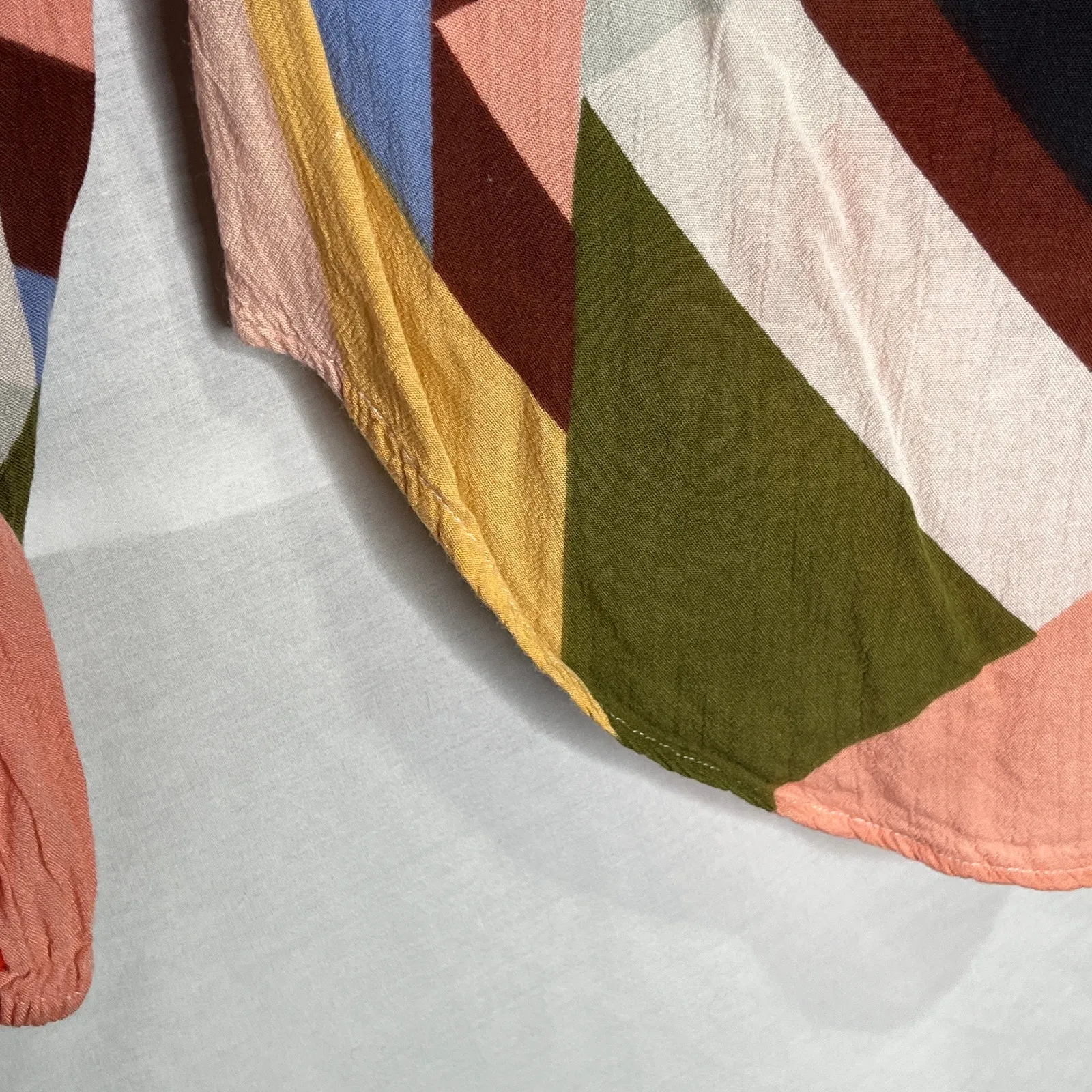 Billabong Women's Long Sleeve Geometric Pattern Shirt M - Image 5