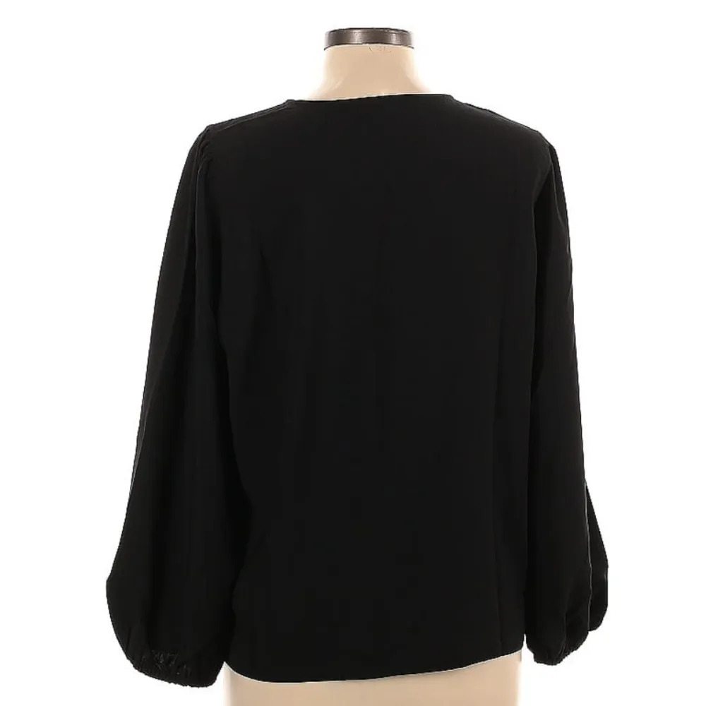 J Crew Keyhole Front Blouse Top Long Sleeve Black XS Tall NWT - Image 2