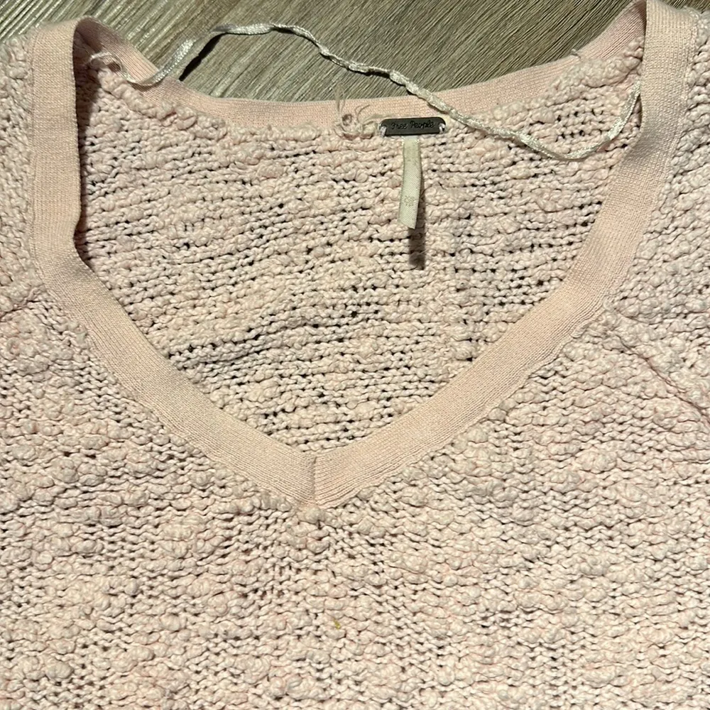 Free people chunky light pink sweater - Image 3