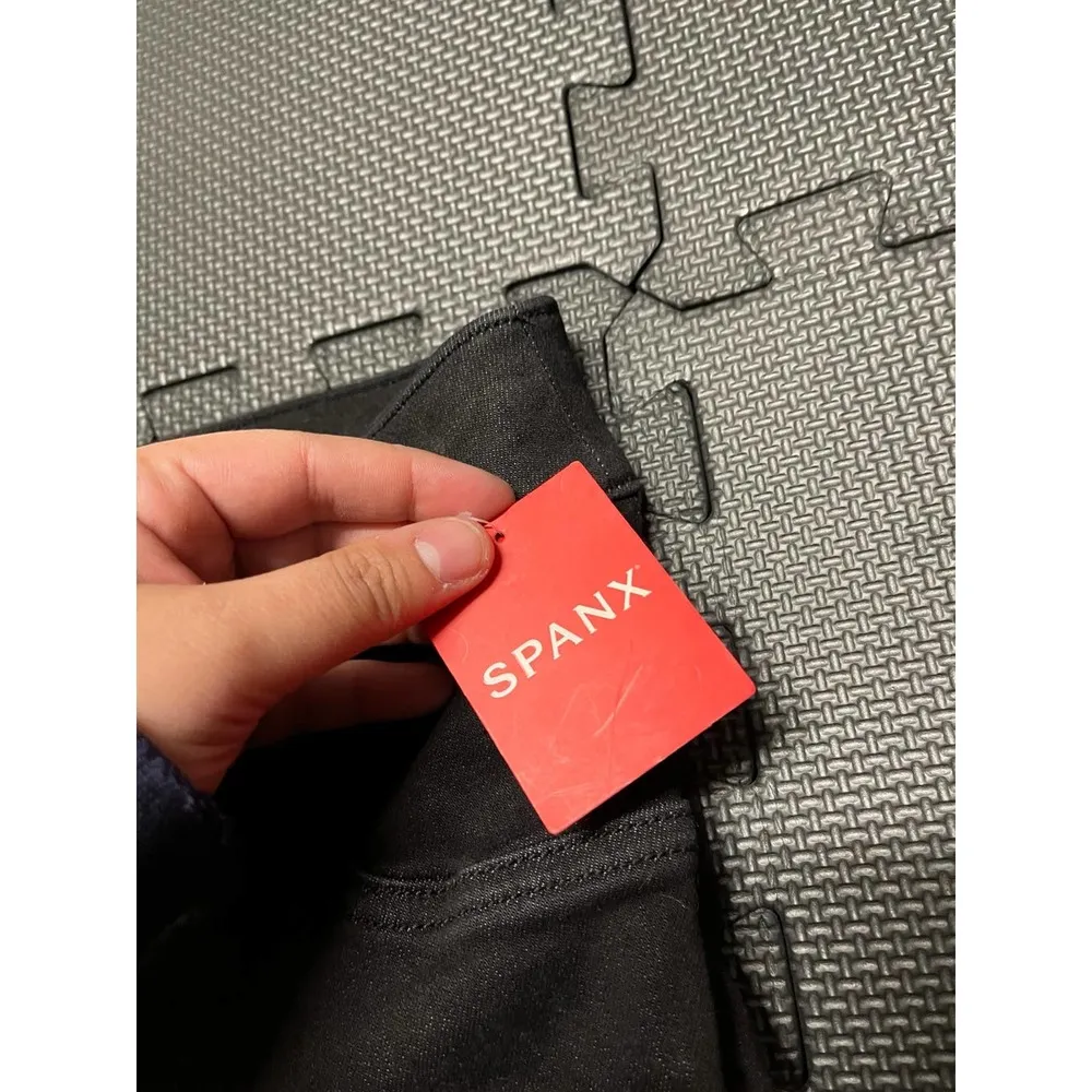 Spanx 20213R Sz xs Black Vintage Distressed Ankle High Rise Skinny Jean Leggings - Image 3