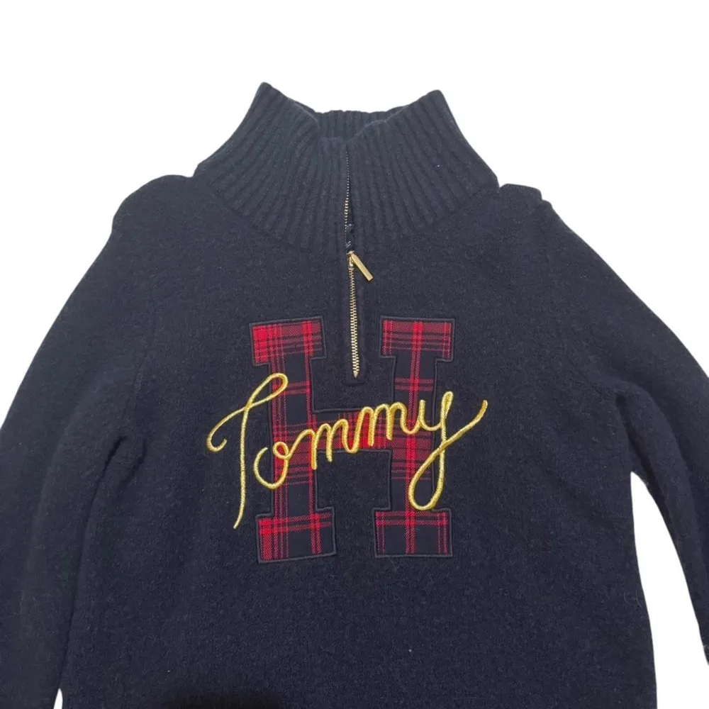 ✰tommy hilfiger dark blue quarter zip in size small✰ - Image 2