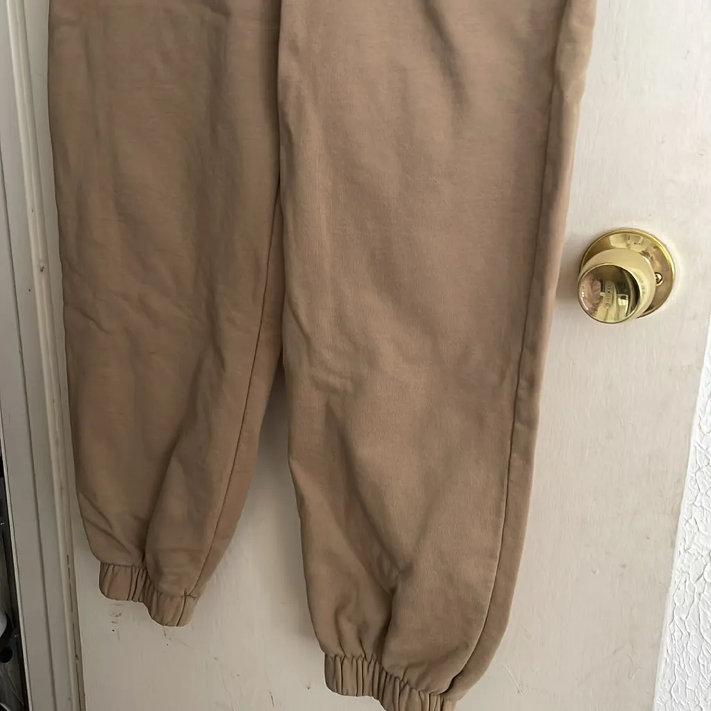 Brandy Melville Sweatpants - Image 3