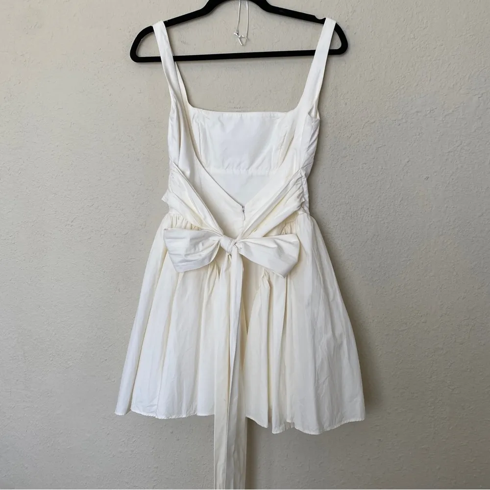 HOUSE OF CB 'Florianne' Ivory Bow Mini Dress NWOT size S - Image 5