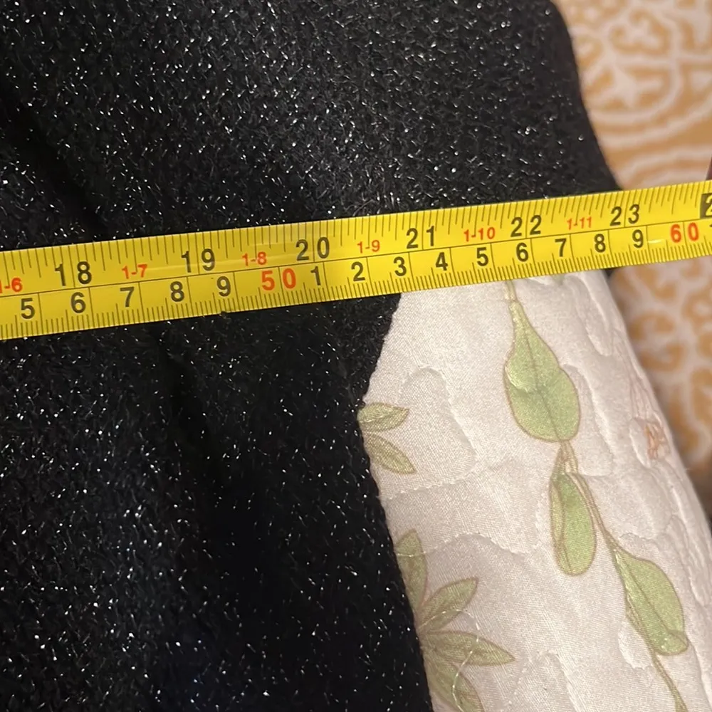 Joie sparkly cardigan super cute and soft - Image 4