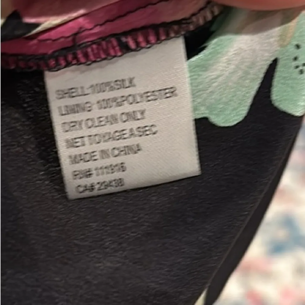 NEW ANTHRO YUMI KIM CINIAS SHORT SLEEVE SILK FLORAL ONE PIECE JUMPSUIT XS - Image 8