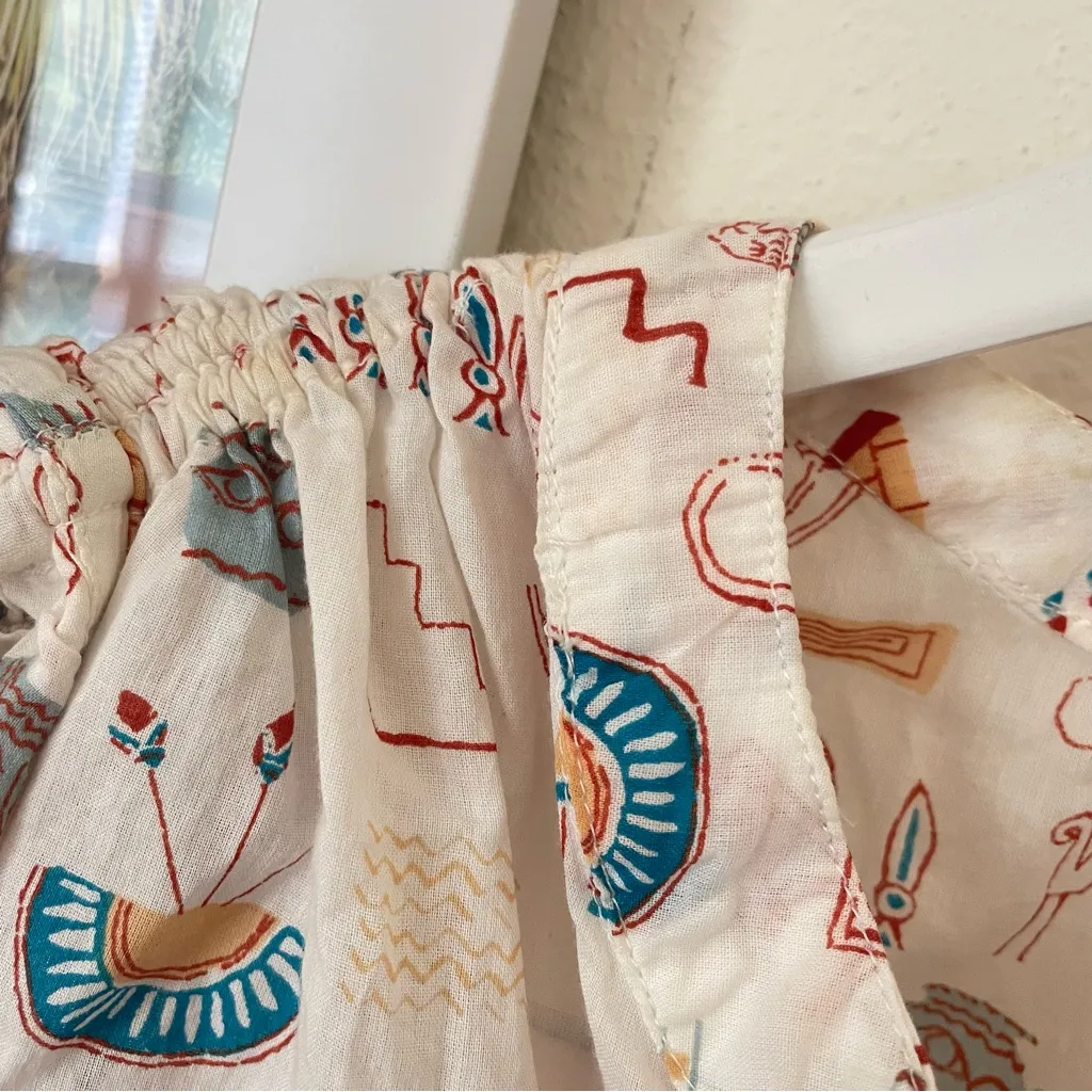 Anthropologie The Artwork of Danielle Kroll Hieroglyphic Novetly Print Top XS - Image 5