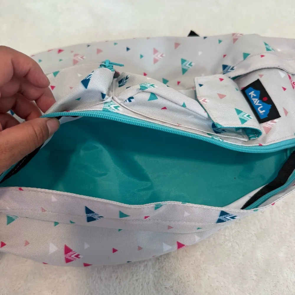 Kavu Spearheaded rope sling crossbody backpack - Image 5