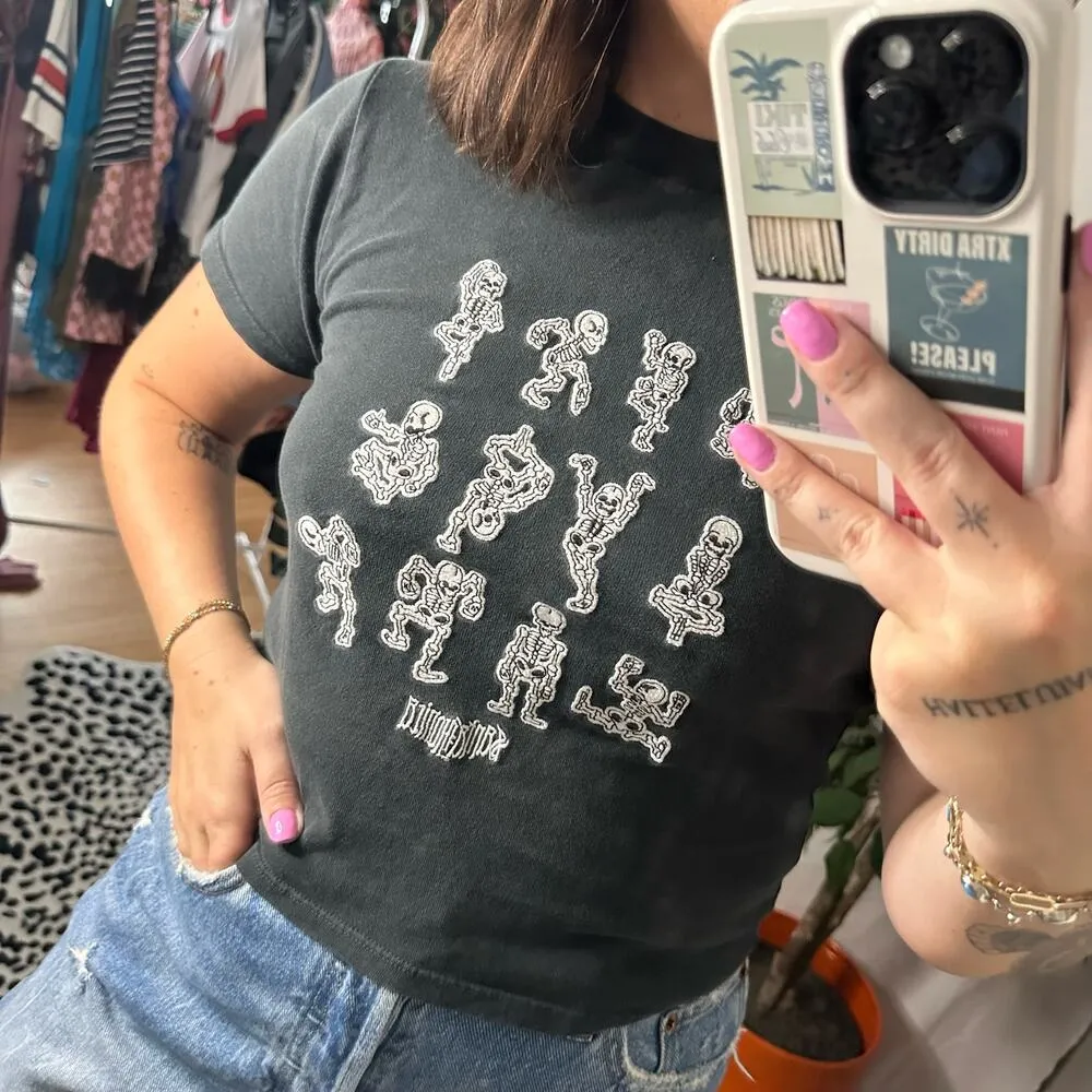 Brandy melville Skeleton Santa Monica Crew Neck Short Sleeve T-Shirt Black - Image 4