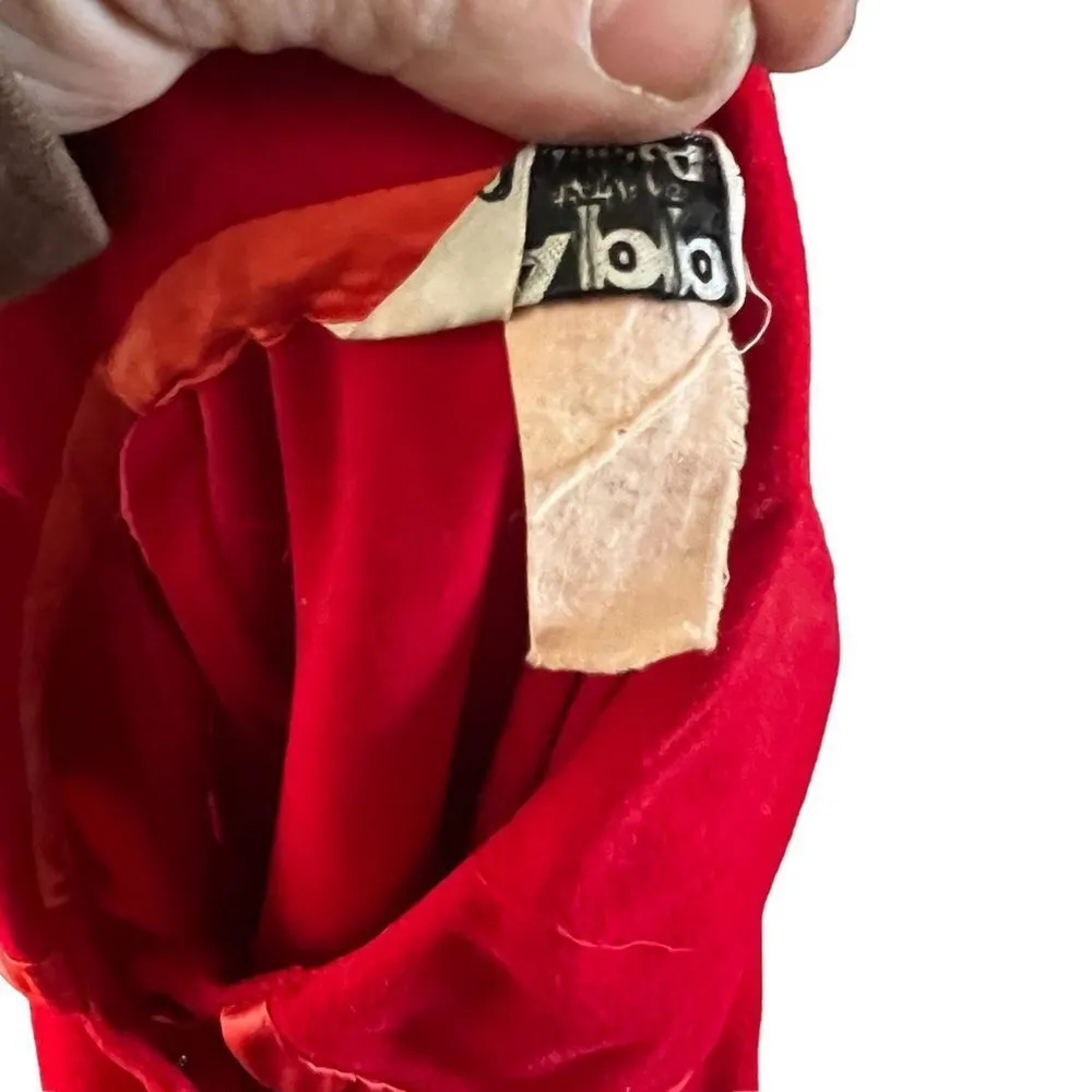 Vintage Lappel Red Robe as is Size M - Image 7