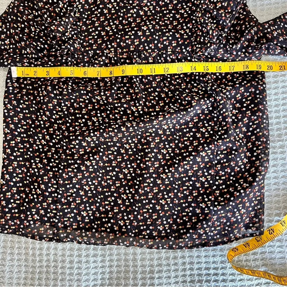 Madewell Georgette Top Shirt Blouse Womens XS Extra Small Black Floral Ruffle - Image 7