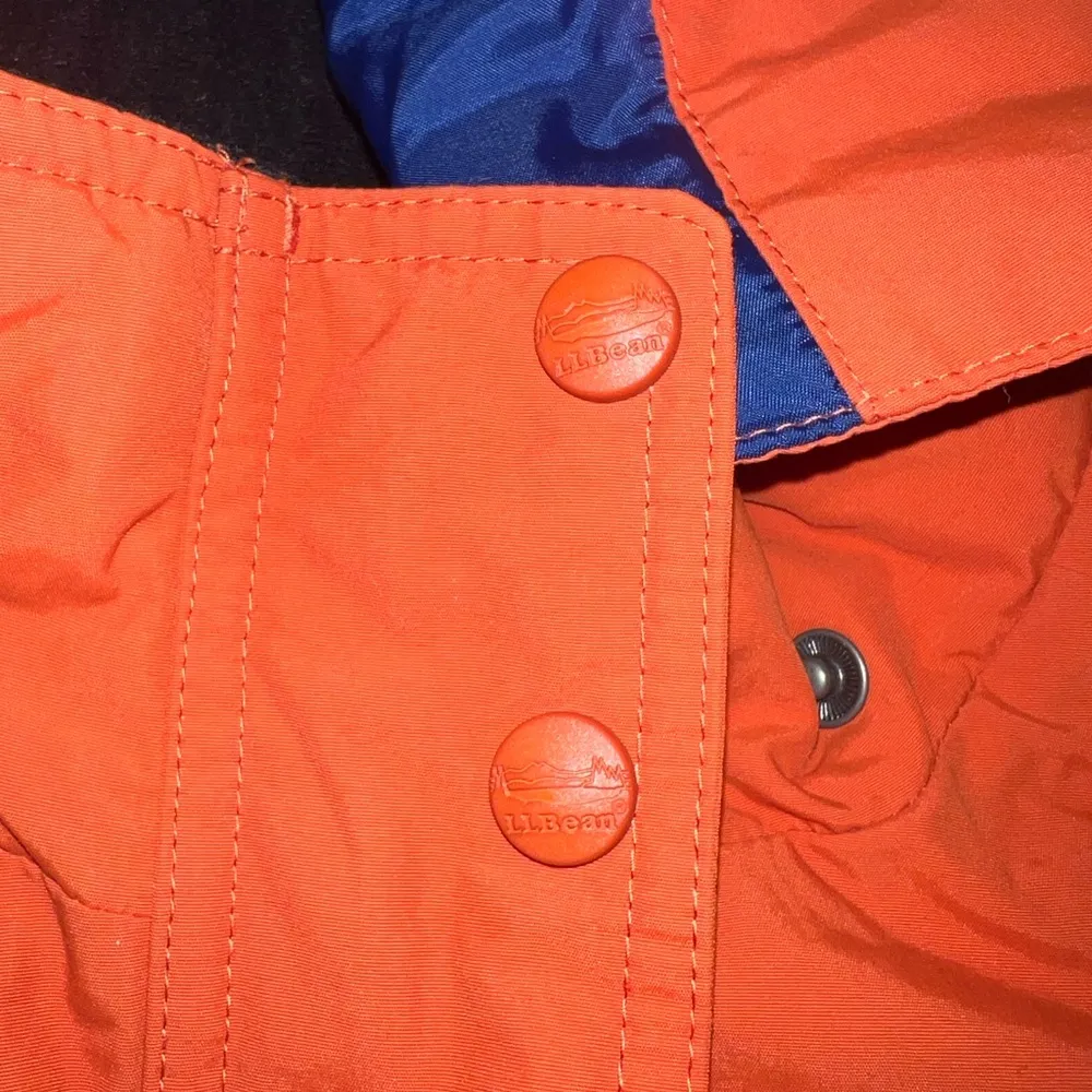 LL Bean Waterproof Coat
Size Small Orange - Image 4